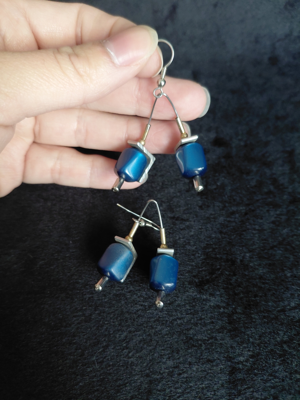 Blue Bead Abstract Drop Earrings